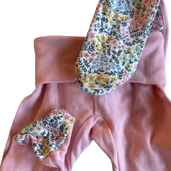 Magnetic Me 100% Organic Cotton 3 piece Floral Baby Outfit Pink Trim 0-3 months - Picture 3 of 4